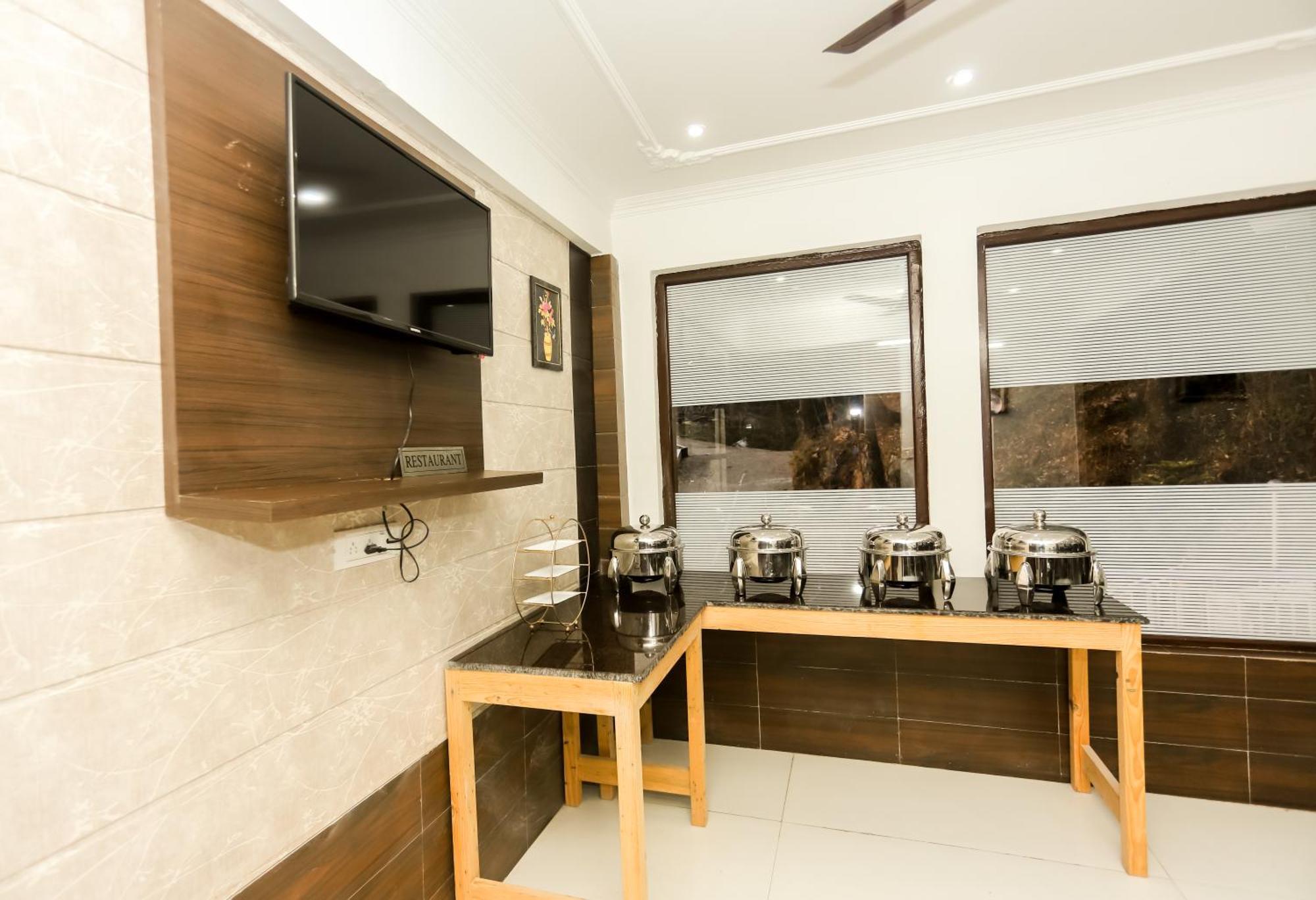 Mirage Grand Hotell McLeod Ganj Exteriör bild